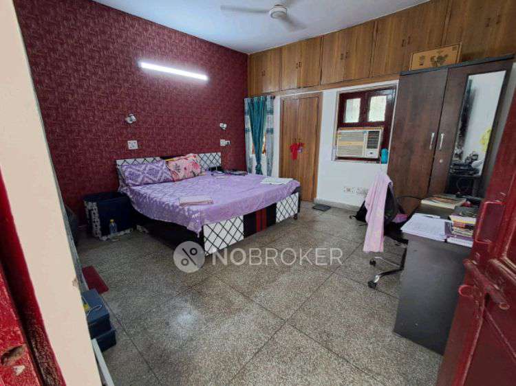 1 BHK Villa In Sector 26 Noida for Rent  In H8hm+pv3 Setya Residence, Block B, Sector 26, Noida, Uttar Pradesh 201301, India