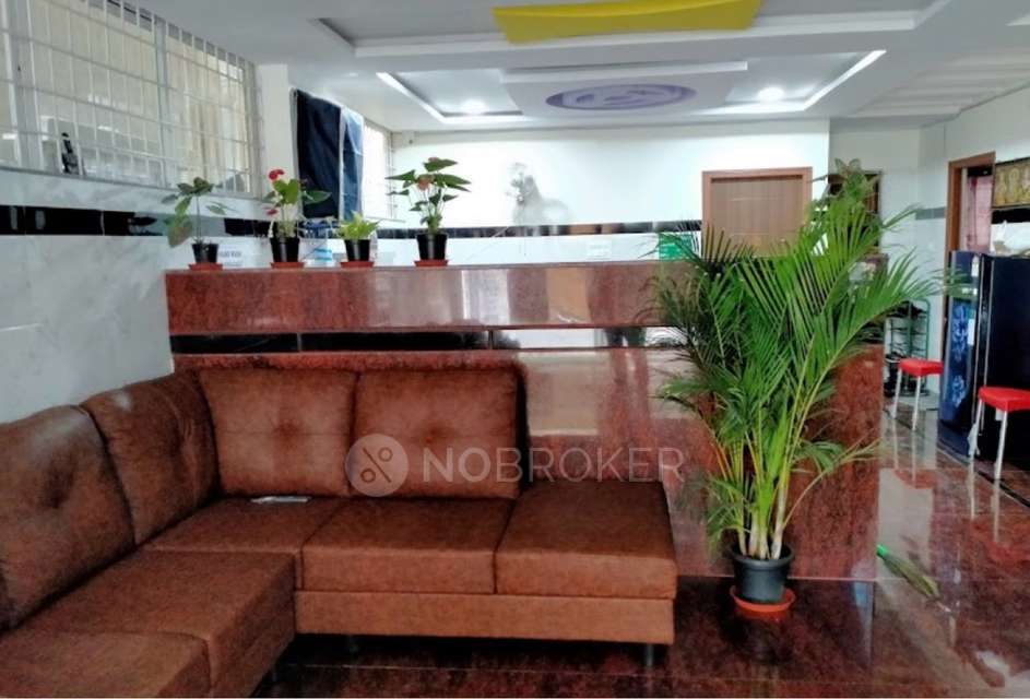 PG for Girls in Parallel Stays For Ladies