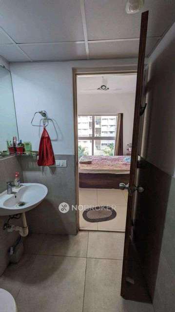 2 BHK Flat In Marvel Ideal Spacio For Sale  In Undri