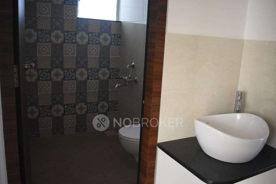 2 BHK Flat In I Train Life 2 For Sale  In Wakad