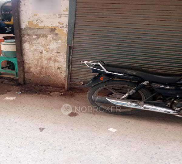 Shop in Sadarpur, Sector-45,, Noida for Rent 
