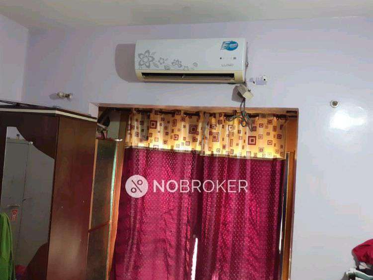 1 BHK Flat In Poonam Park Society For Sale  In Bibwewadi