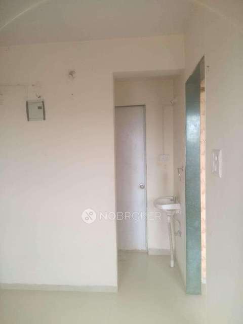 1 BHK Flat In Shreyas Om Heights For Sale  In Phursungi