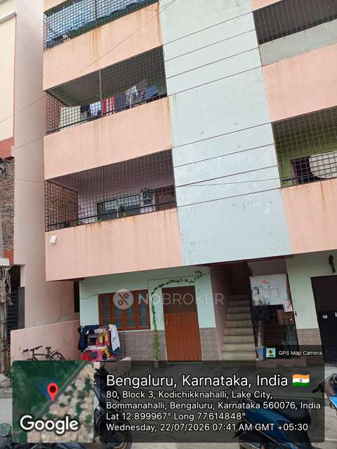 2 BHK Flat In Lake Side Apartment, Bommanahalli For Sale In Bommanahalli