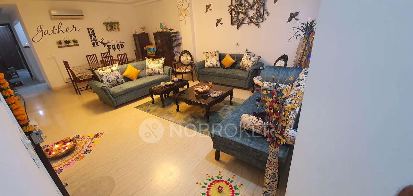 3 BHK Flat In Galaxy Apartment for Rent  In Vasant Kunj