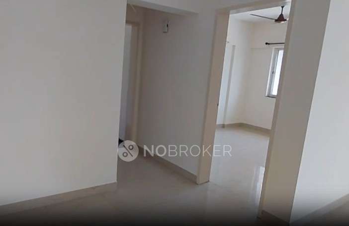 Shared Room for Female In 2 BHK  In Vascon Ela The Earth, Hadapsar In Hadapsar
