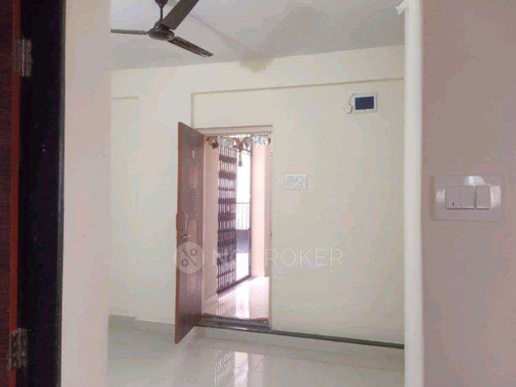 Single Room for Female In 1 BHK  In Samrudhhi Building Khatadi Bypass In Pathare - Thube Nagar, Kharadi