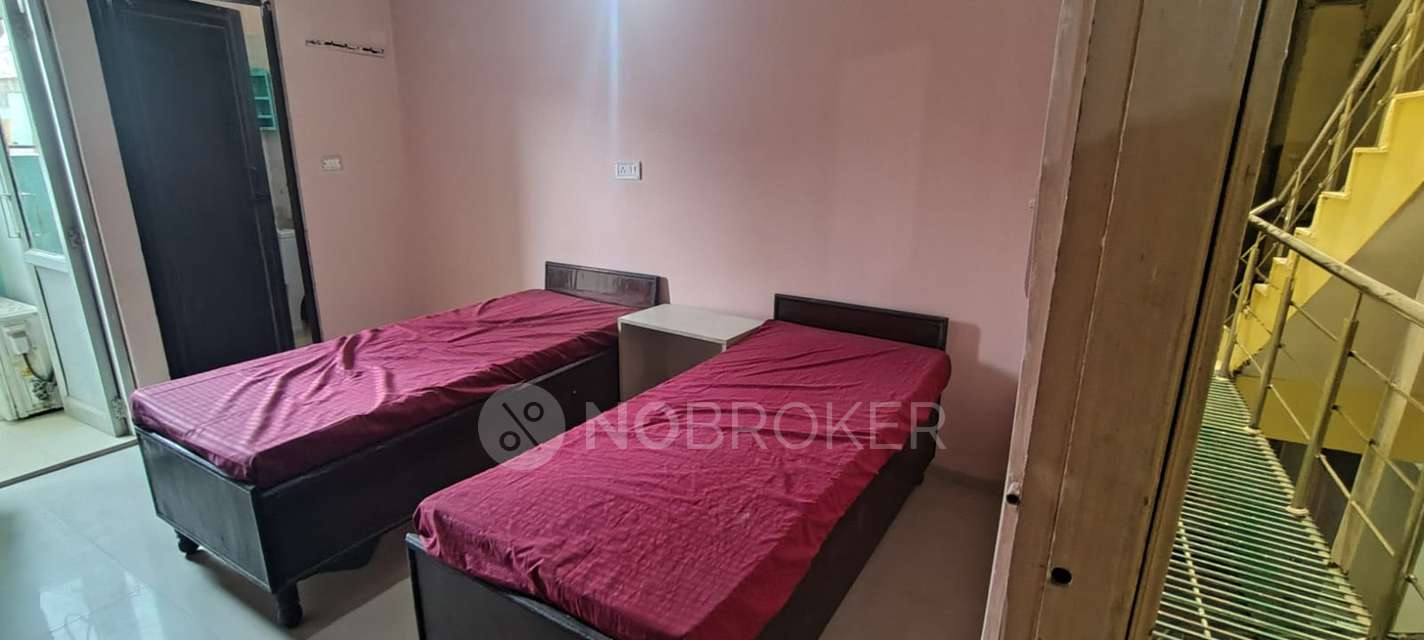 PG for Girls in Sector 22,