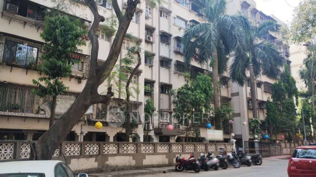 Single Room for Male In 1 BHK  In Income Tax Colony, Rambaug, Powai In Powai