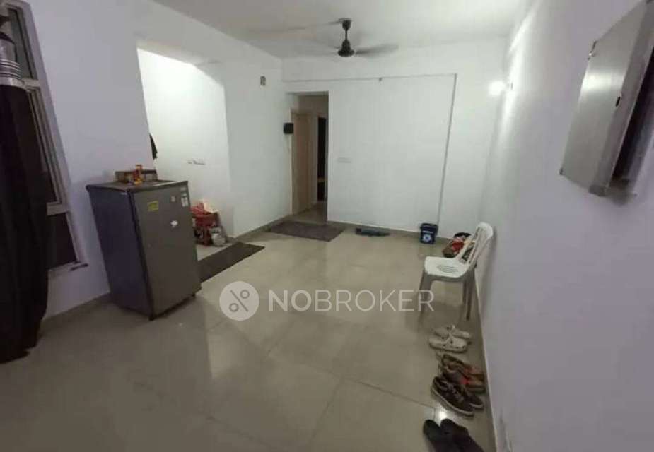 Single Room for Male In 2 BHK  In Supertech Cape Town In Sector 74