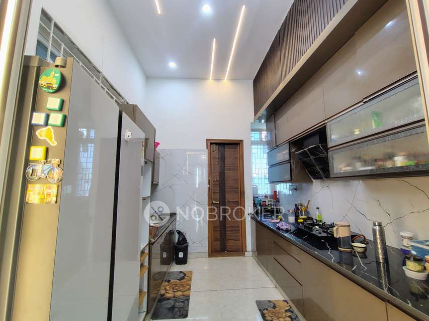 4+ BHK House For Sale  In Hennur Spring Palms