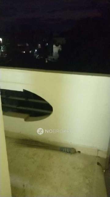 1 BHK Flat In Stand  Alone Building For Sale  In Kundrathur Sub Registrar Office