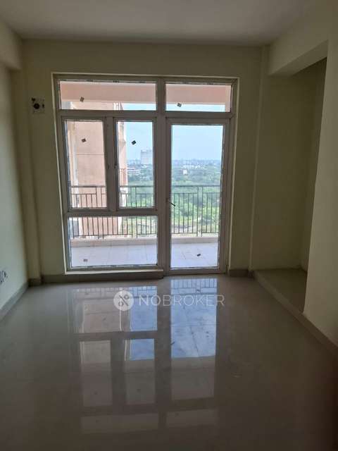 2 BHK Flat In Sector 22d, Yamuna Expressway for Rent  In Yamuna Expressway