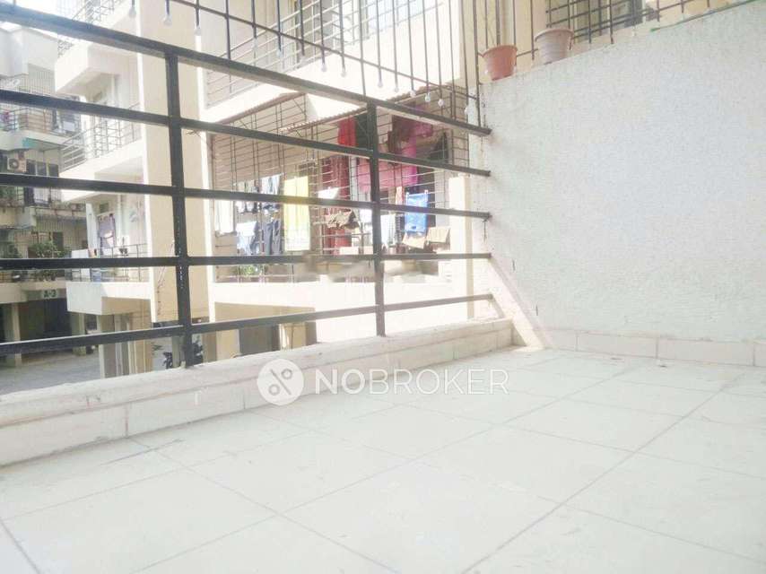 1 BHK Flat In Royal Meadows For Sale  In Panvel