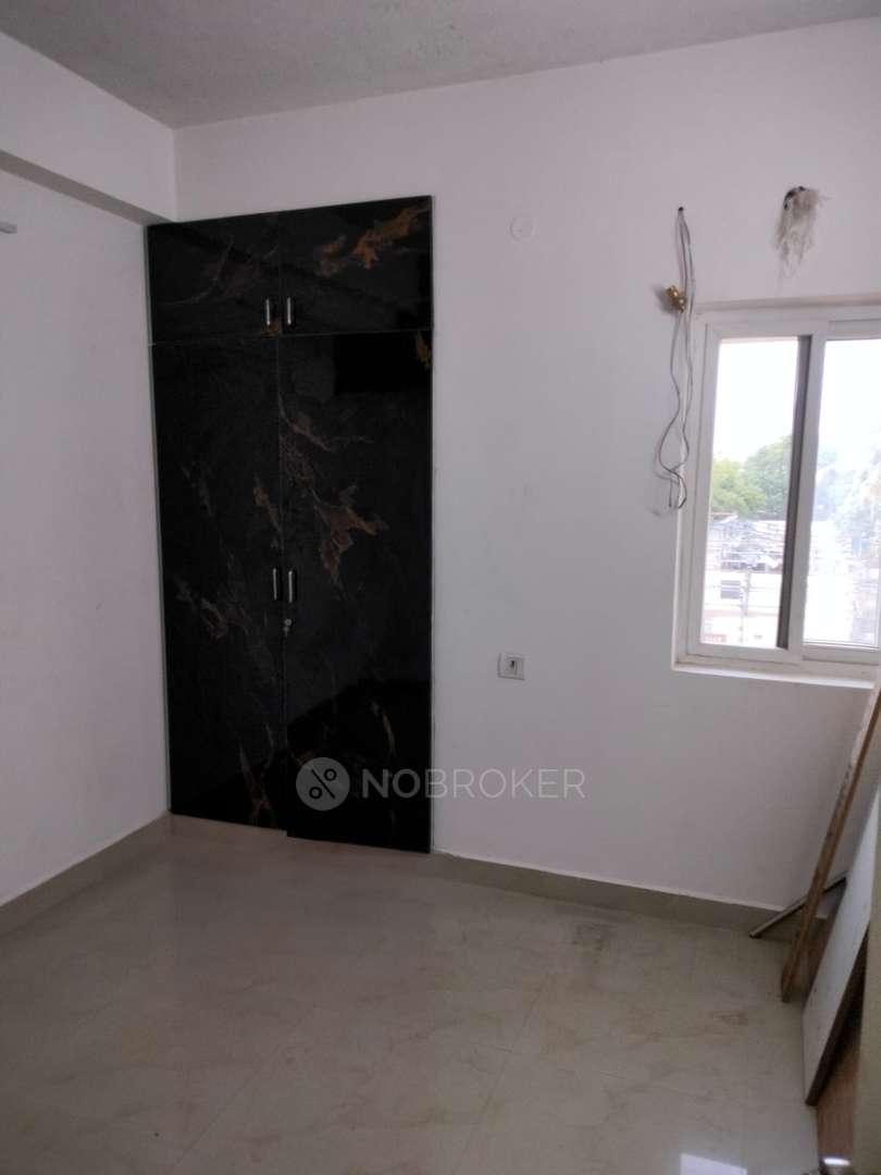 1 BHK Flat In Ak S Sun Stone for Rent  In Kil Ayanambakkam,