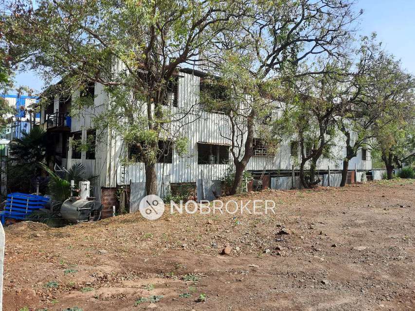 Shop in Naval House, Pune for Rent