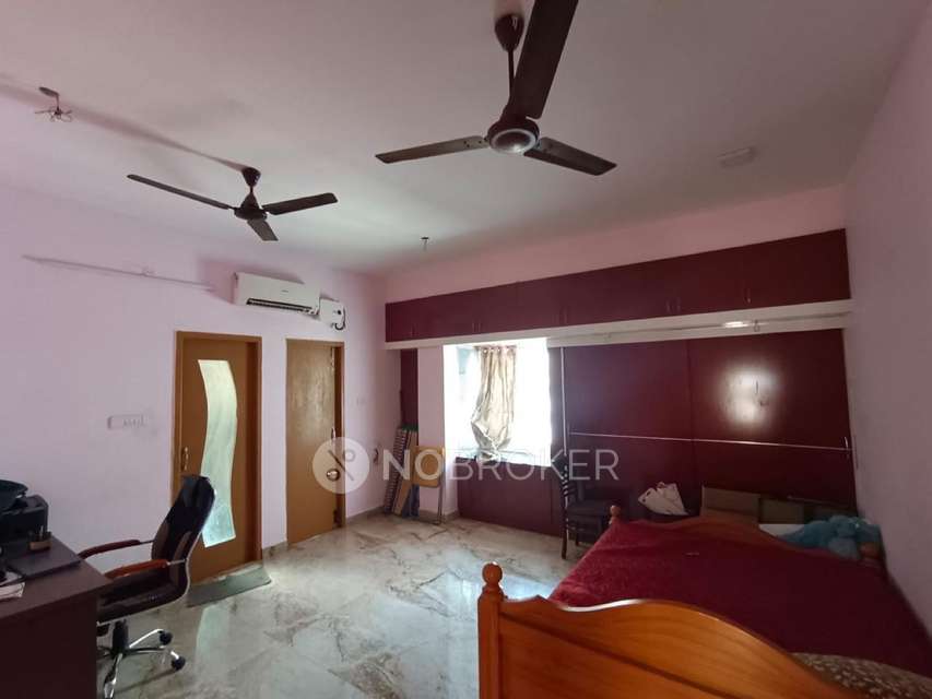 2 BHK House for Rent  In  Virugambakkam