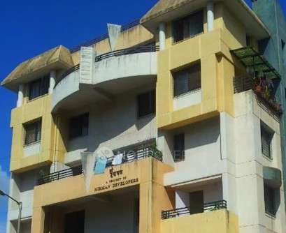 Single Room for Female In 4 BHK In Vrundavan Apartments In Dandekar Pool