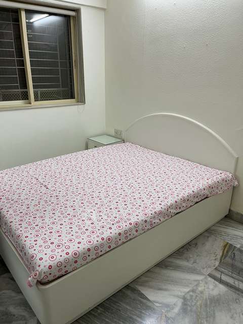 2 BHK Flat In Prashant Niwas for Rent  In Ic Colony Cross Rd Number 4