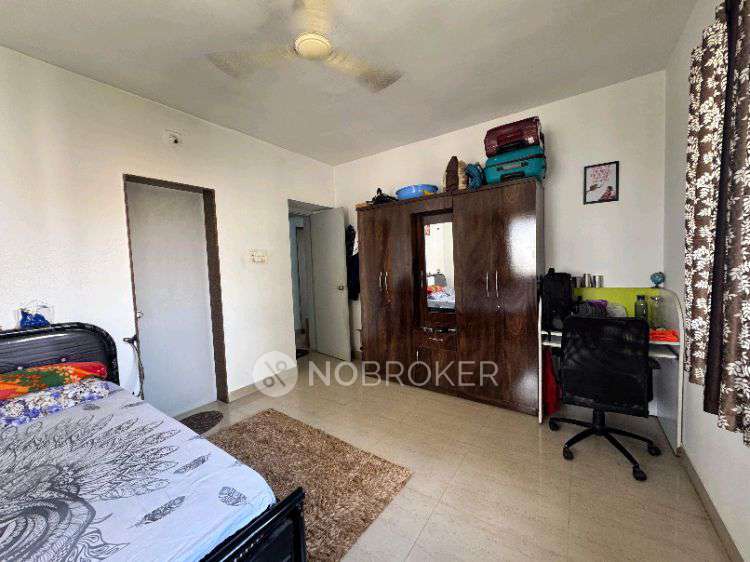 Single Room for Male In 3 BHK  In Mithras Park, Kokane Chowk, Pimple Saudagar In Hqwq+8x9, Kokane Chowk, Rahatani, Pimpri-chinchwad, Maharashtra 411027, India