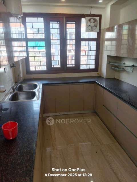 3 BHK Flat for Rent  In Sector 23