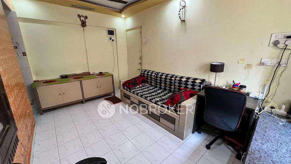 1 RK Flat In Heera Complex for Rent  In Jogeshwari East