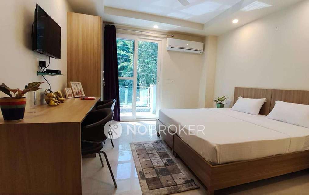 4+ BHK House For Sale  In Sector 43