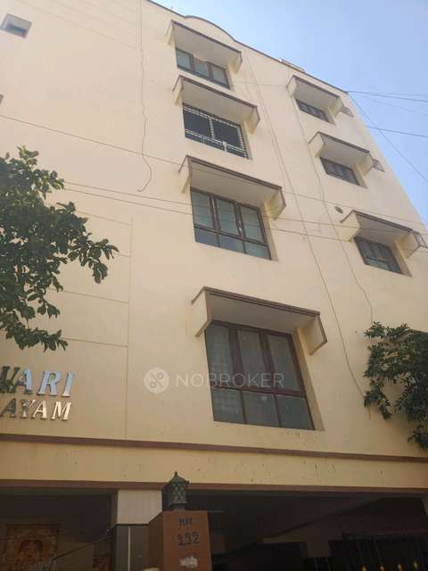 2 BHK Flat In Standalone Building  for Rent  In Manikonda,