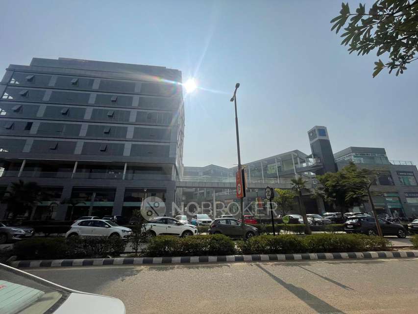 Shop in Town Square 2, Gurgaon for sale 