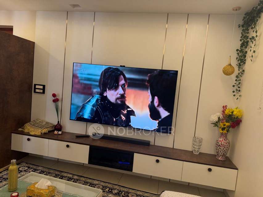 2 BHK Flat In Prestige Royal Garden for Rent  In Yelahanka