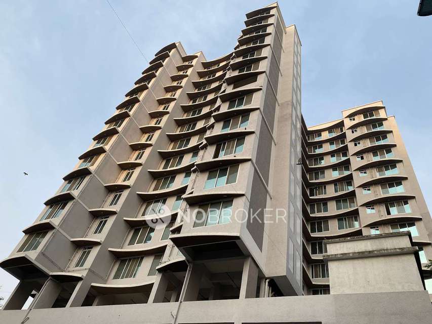 1 BHK Flat In Ravi Raj Royal  For Sale  In Kandivali West