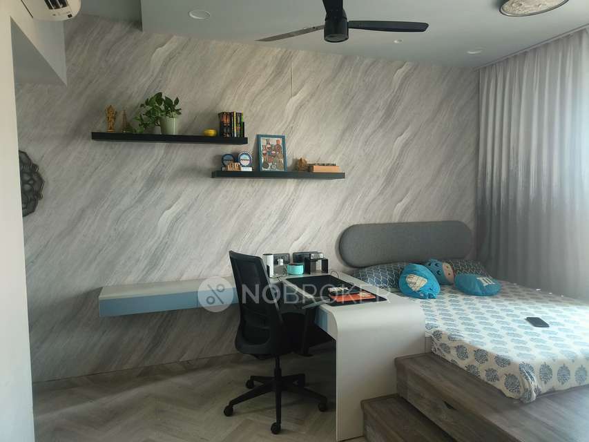 4 BHK Flat In Kalpatharu  Aura for Rent  In Ghatkopar West