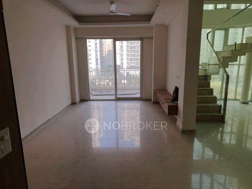 4 BHK Flat In Mahagun Mantra, Noida Extension, Noida for Rent  In Noida Extension, Noida