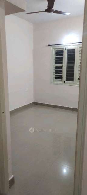 1 BHK Flat In Gopi Nilaya, Bellandur for Rent  In 1st Cross Rd, Near Karnatak Bank, Bellandur, Bengaluru, Karnataka 560017, India