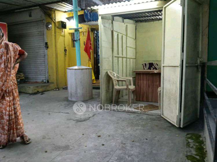 Shop in S B Road, Pune for Rent 