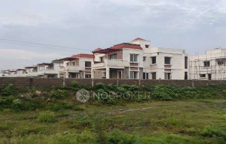 3 BHK Villa In Lahacinda Villa for Rent  In Lahacienda Villas - Bricmor