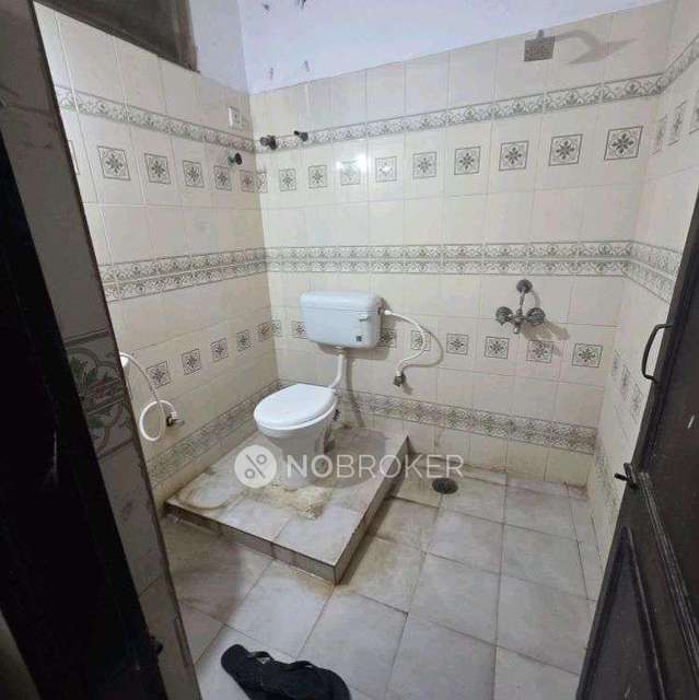 3 BHK Flat In Paramount Enclave For Sale  In Towli Chowki