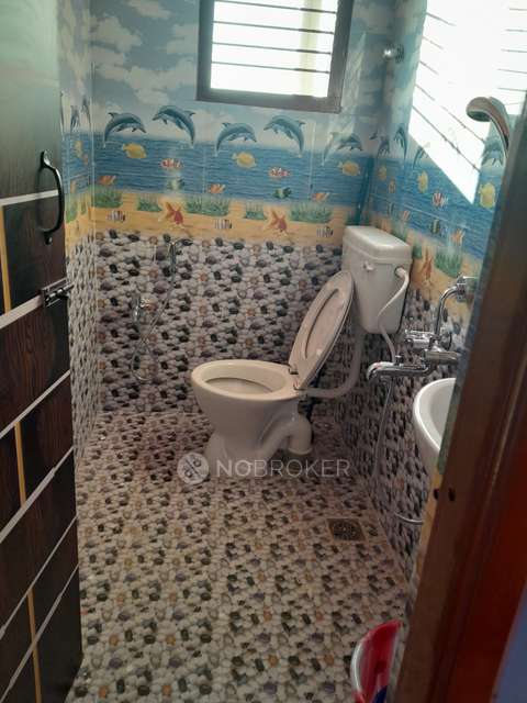 PG for Boys in Serappanachery