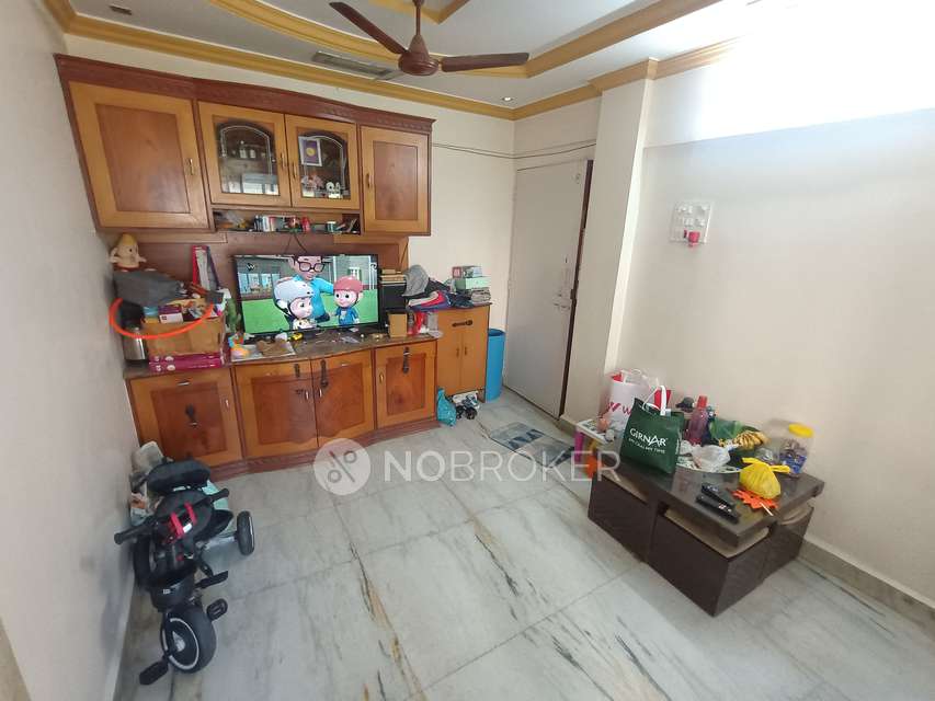 2 BHK Flat In Prem Dreams Chs Ltd for Rent  In Malad East