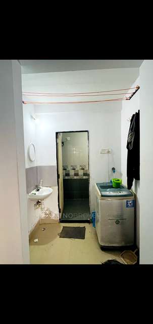 Shared Room for Male In 1 BHK  In Vastu Heights Complex, Goregaon West In Goregaon West