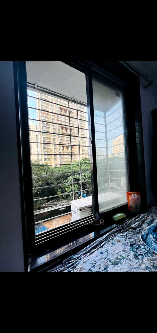 Shared Room for Male In 1 BHK  In Vastu Heights Complex, Goregaon West In Goregaon West