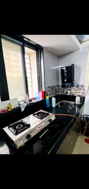 Shared Room for Male In 1 BHK  In Vastu Heights Complex, Goregaon West In Goregaon West