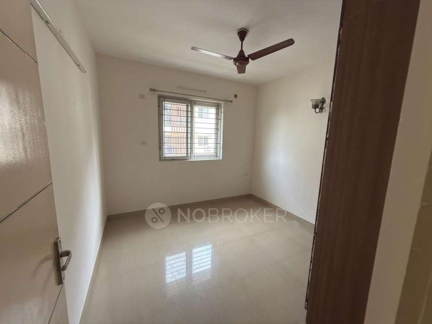 2 BHK Flat In Emerald Green Acres, Kolapakkam For Sale  In Kolapakkam