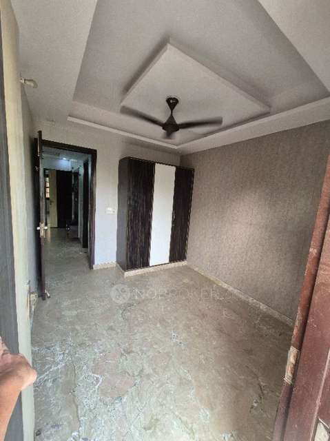 2 BHK Flat In Pocket 5, Sector 22, Rohini For Sale  In 97, Pocket 5, Sector 22, Rohini