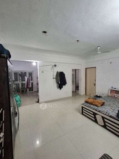 Shared Room for Male In 1 BHK  In Devkar Building, Nisarg Society,walhekarwadi,akurdi In 12657, Renuka Tulsi Society, Walhekarwadi, Gurudwara Colony, Chinchwad, Pimpri Chinchwad, Pimpri-chinchwad, Maharashtra 411033, India