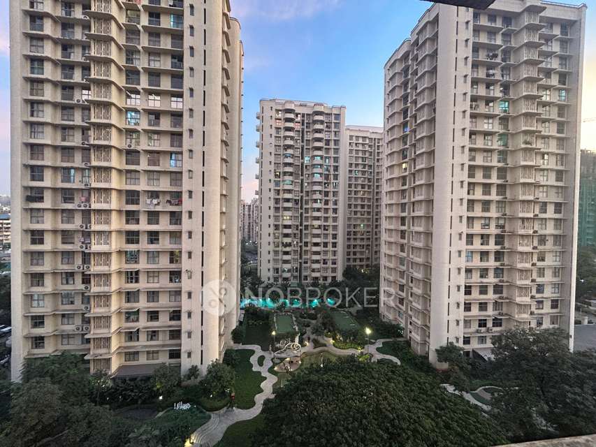 PG for Girls in Mayfair Astral