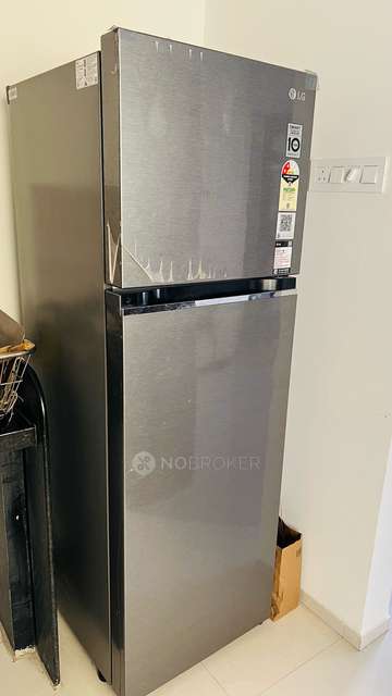 2 BHK Flat In Saarrthi Skybay Ii for Rent  In Mahalunge Ingale