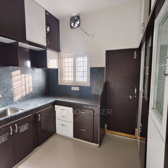 2 BHK Flat In Shini Homes  For Sale  In Mansoorabad