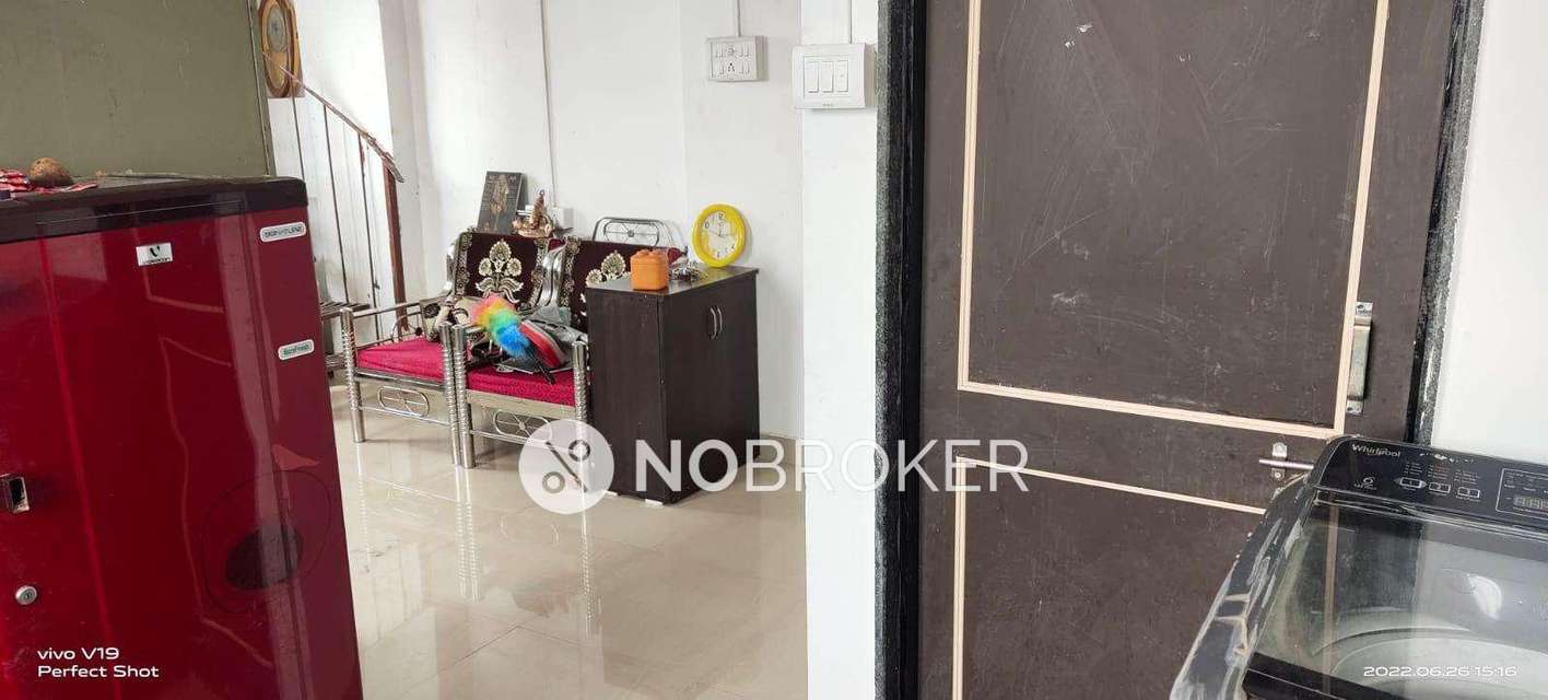 1 RK Flat In Jayshankar Heights for Rent  In Guruwar Peth