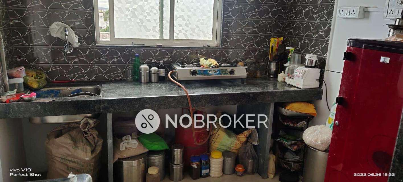 1 RK Flat In Jayshankar Heights for Rent  In Guruwar Peth